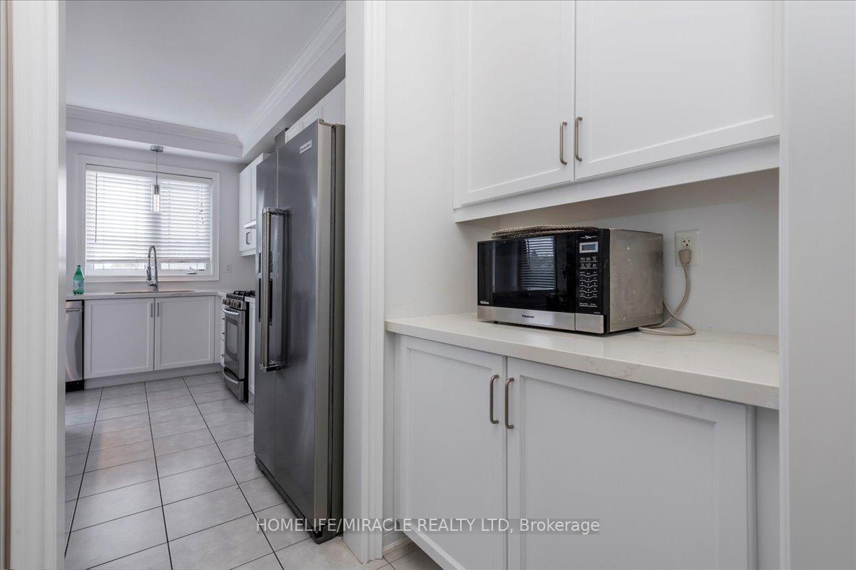 Photo 13 of 74 Cauthers Crescent, New Tecumseth, Alliston — HOMEH
