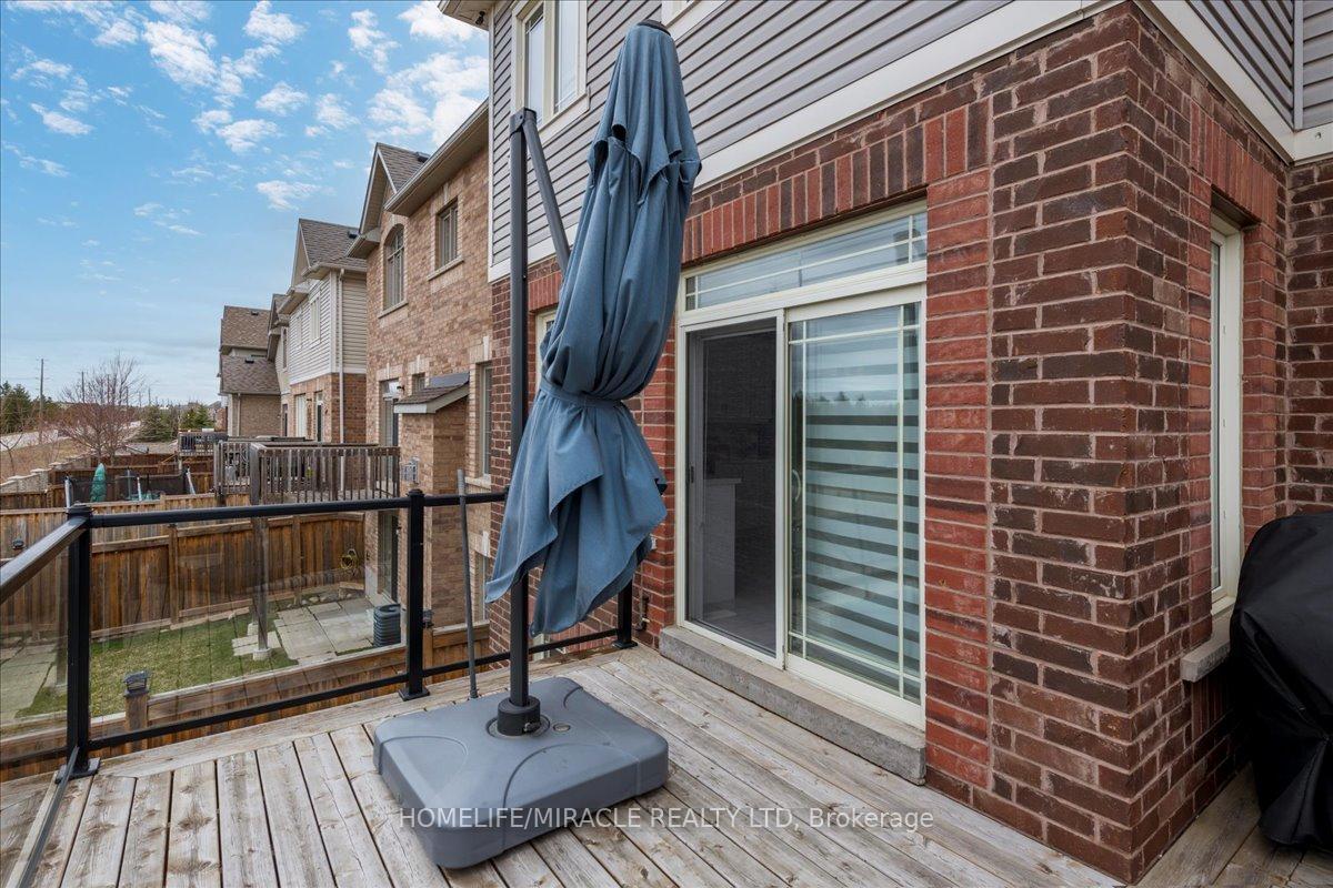 Photo 34 of 74 Cauthers Crescent, New Tecumseth, Alliston — HOMEH