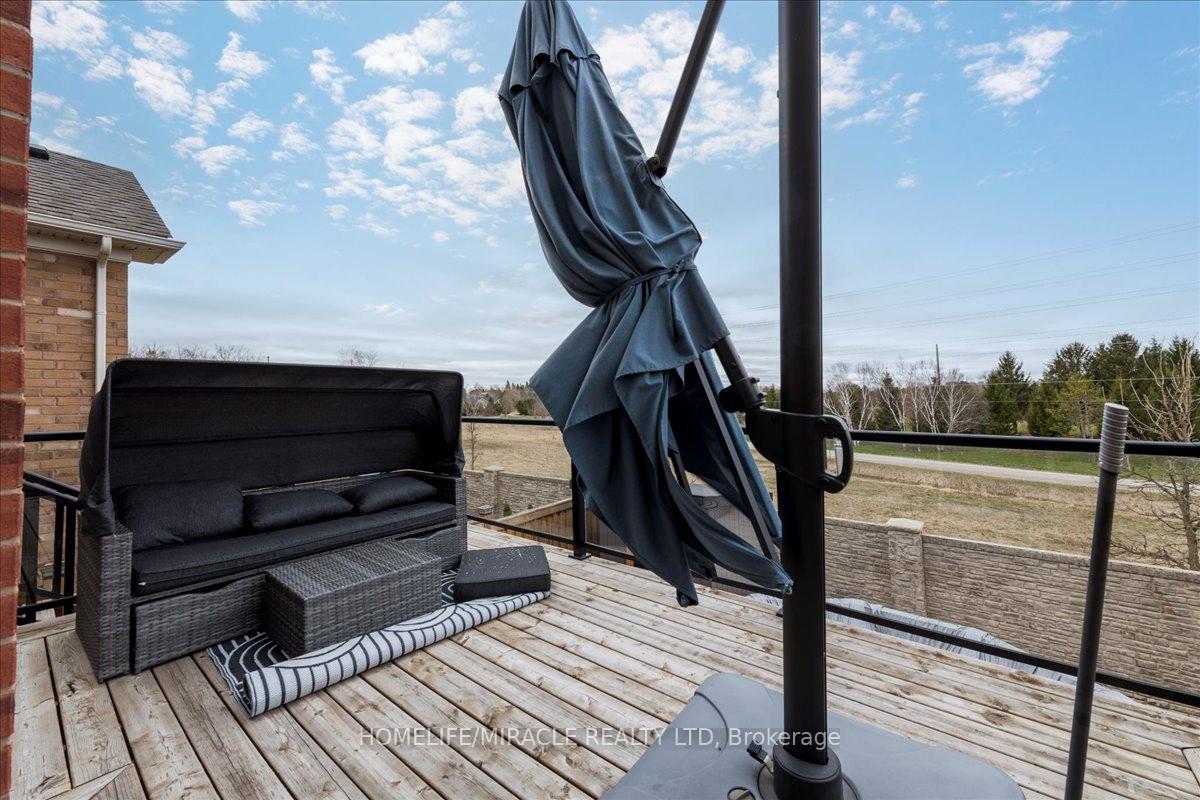 Photo 36 of 74 Cauthers Crescent, New Tecumseth, Alliston — HOMEH