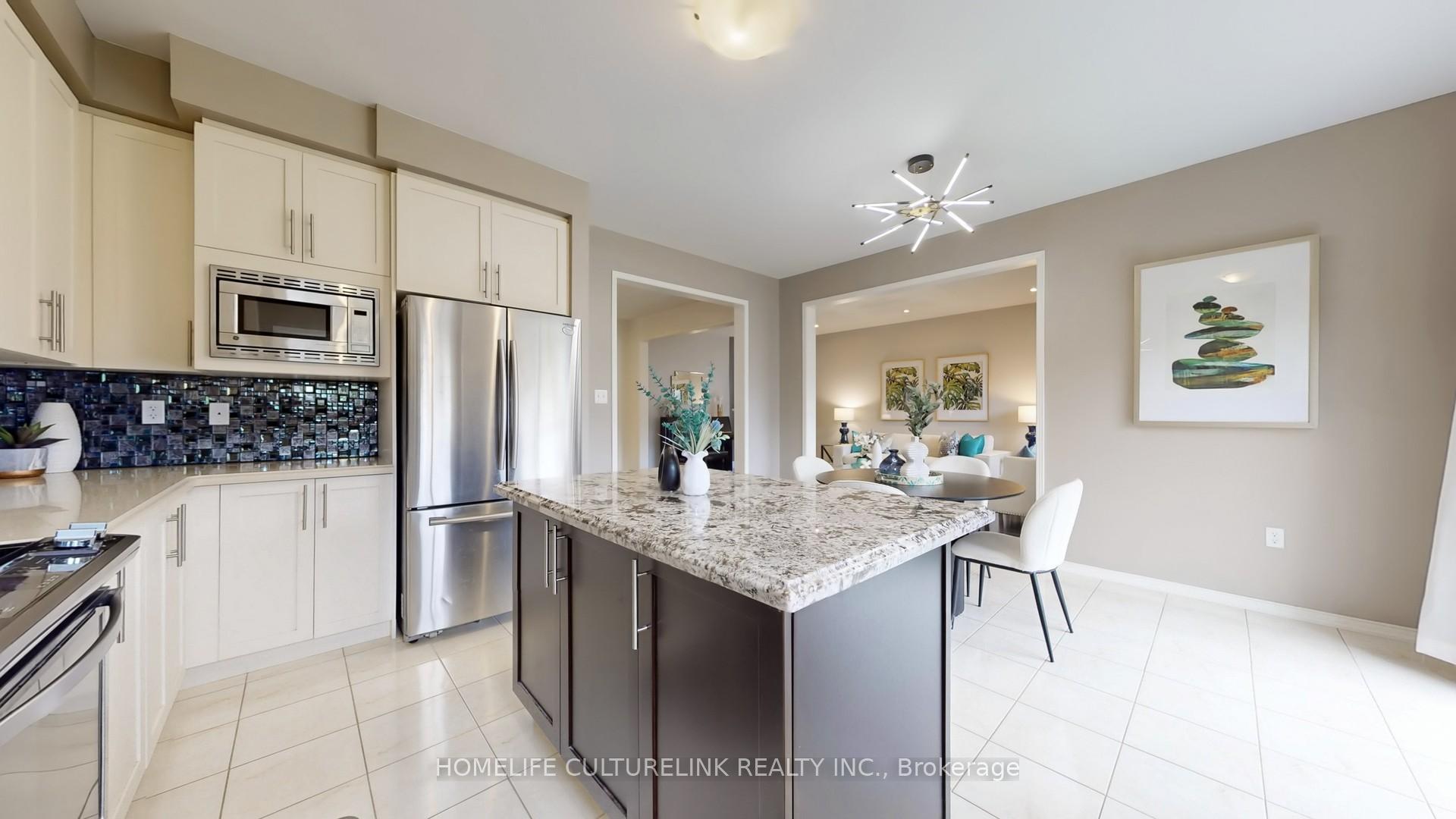 Photo 12 of 2010 Hunking Drive, Oshawa, Taunton — HOMEH