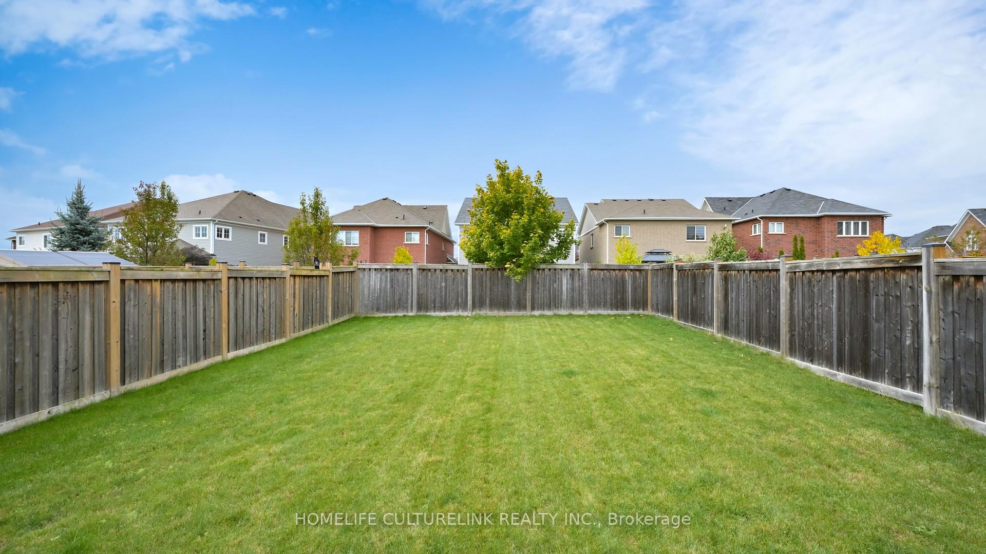 Photo 39 of 2010 Hunking Drive, Oshawa, Taunton — HOMEH