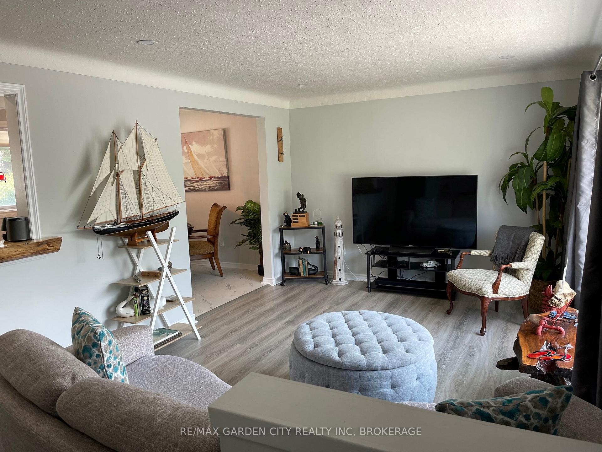 Photo 3 of Unit Main, 1133 Haist Street, Pelham, Fonthill — HOMEH