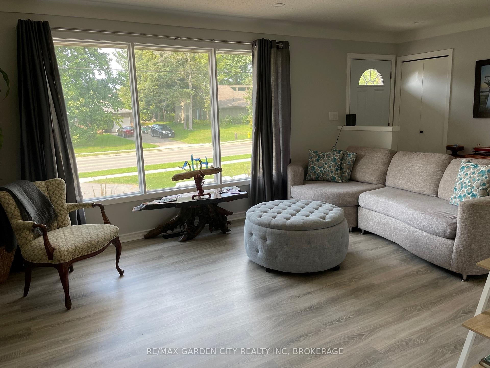 Photo 5 of Unit Main, 1133 Haist Street, Pelham, Fonthill — HOMEH