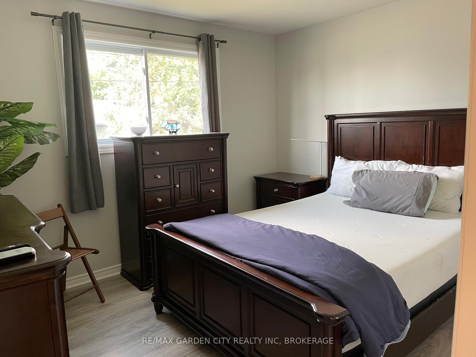 Photo 11 of Unit Main, 1133 Haist Street, Pelham, Fonthill — HOMEH
