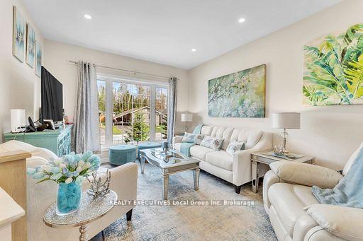 Photo 10 of 325 Thelma Avenue, North Bay, Ferris — HOMEH