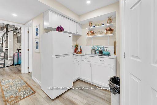 Photo 23 of 325 Thelma Avenue, North Bay, Ferris — HOMEH