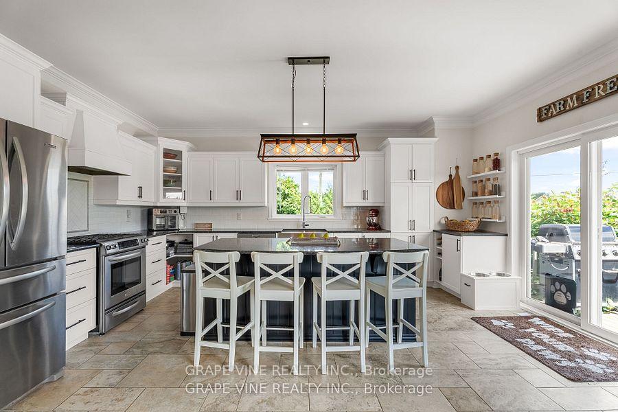 Photo 12 of 5607 Maklynne Way, Ottawa, Vars Village — HOMEH