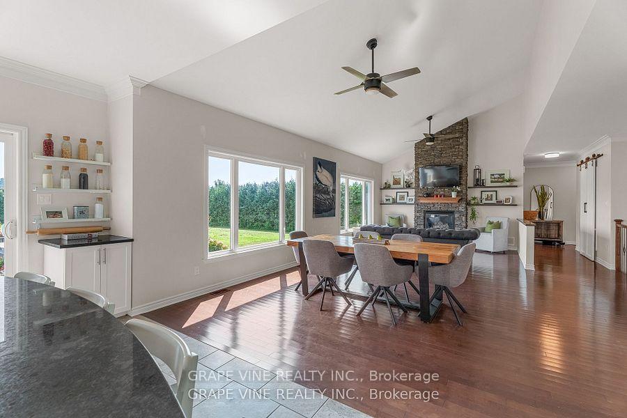 Photo 13 of 5607 Maklynne Way, Ottawa, Vars Village — HOMEH
