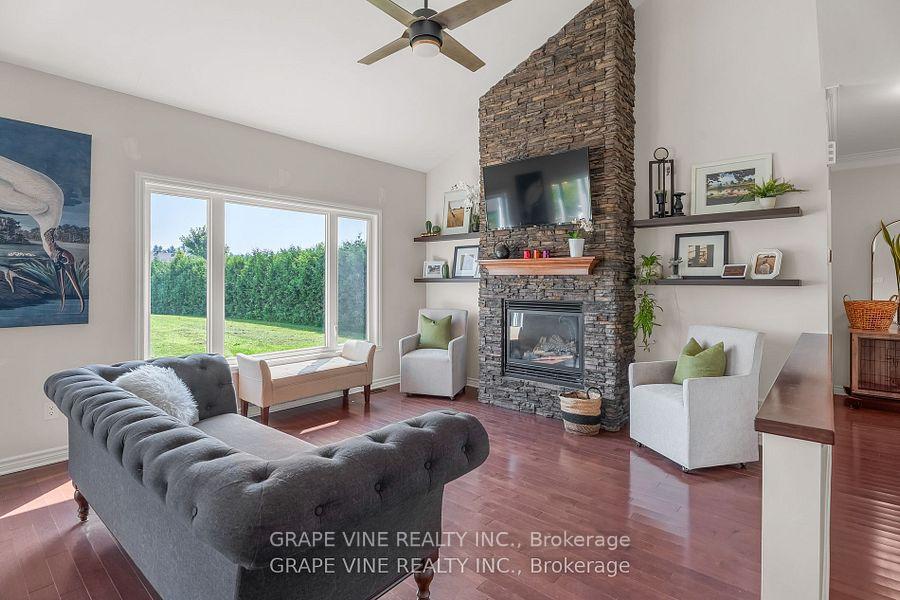 Photo 16 of 5607 Maklynne Way, Ottawa, Vars Village — HOMEH