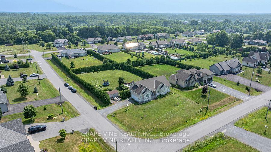 Photo 33 of 5607 Maklynne Way, Ottawa, Vars Village — HOMEH