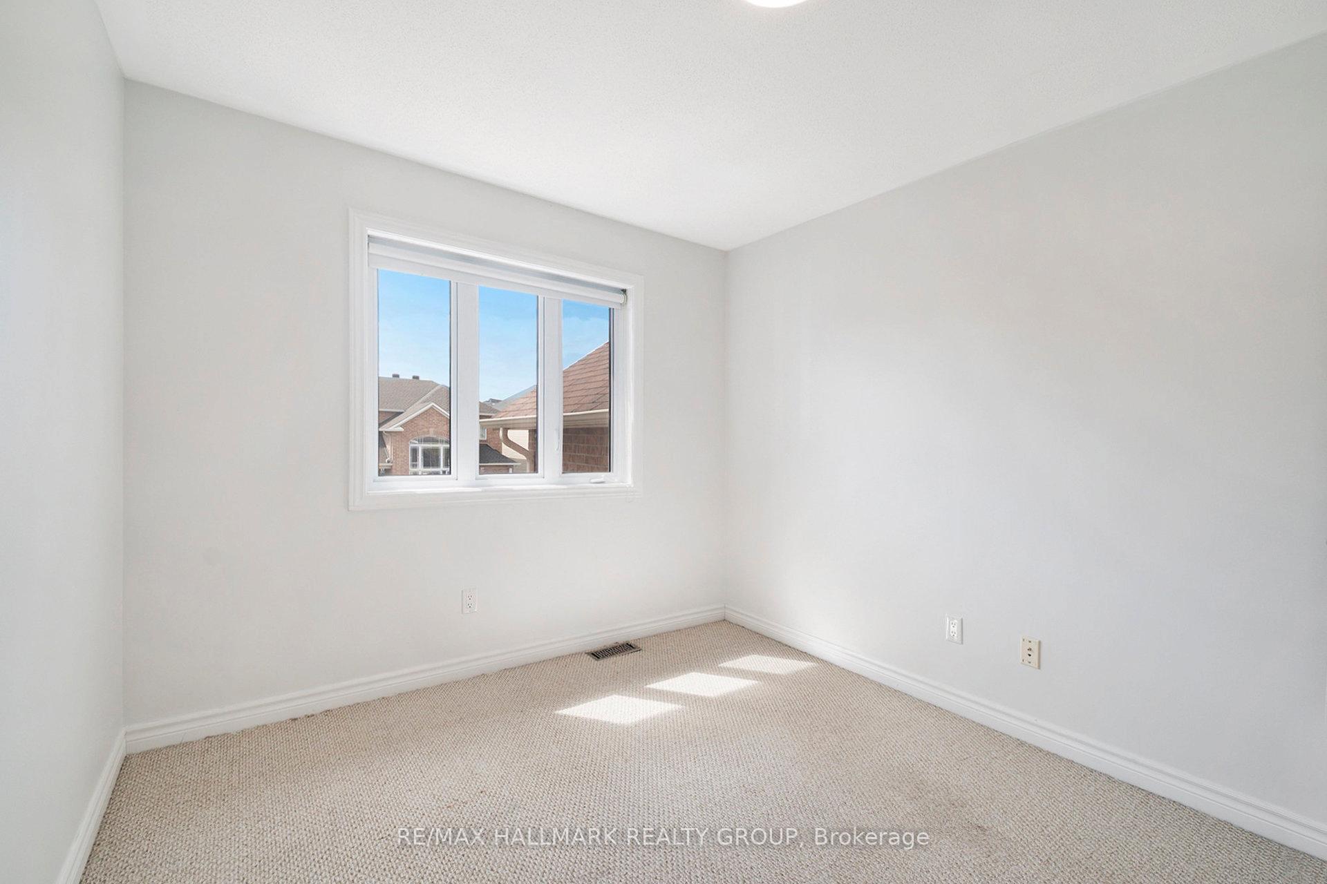 Photo 23 of 470 Frank Cauley Way, Ottawa, Avalon East — HOMEH