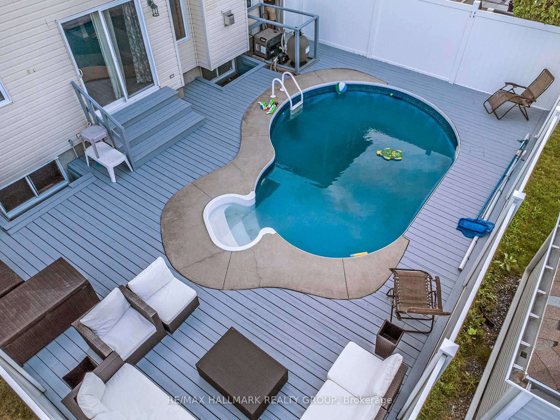 Photo 40 of 470 Frank Cauley Way, Ottawa, Avalon East — HOMEH