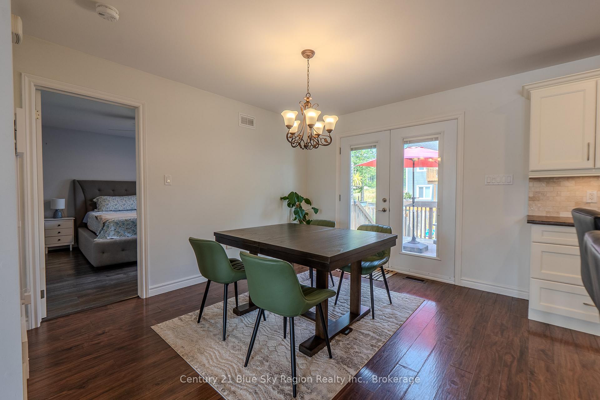 Photo 4 of 170 Carmichael Drive, North Bay, Airport — HOMEH