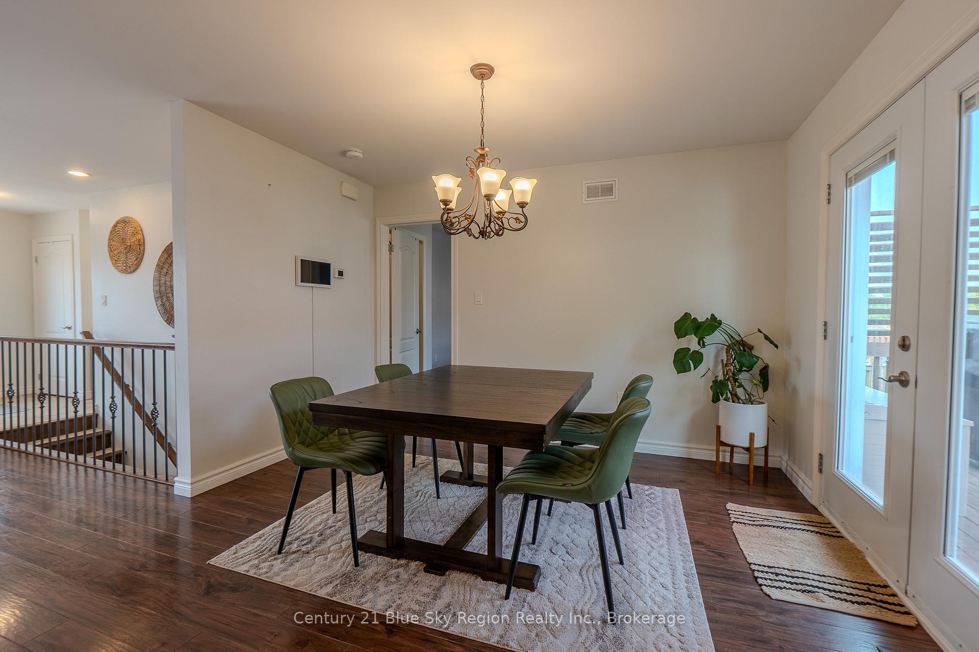 Photo 5 of 170 Carmichael Drive, North Bay, Airport — HOMEH