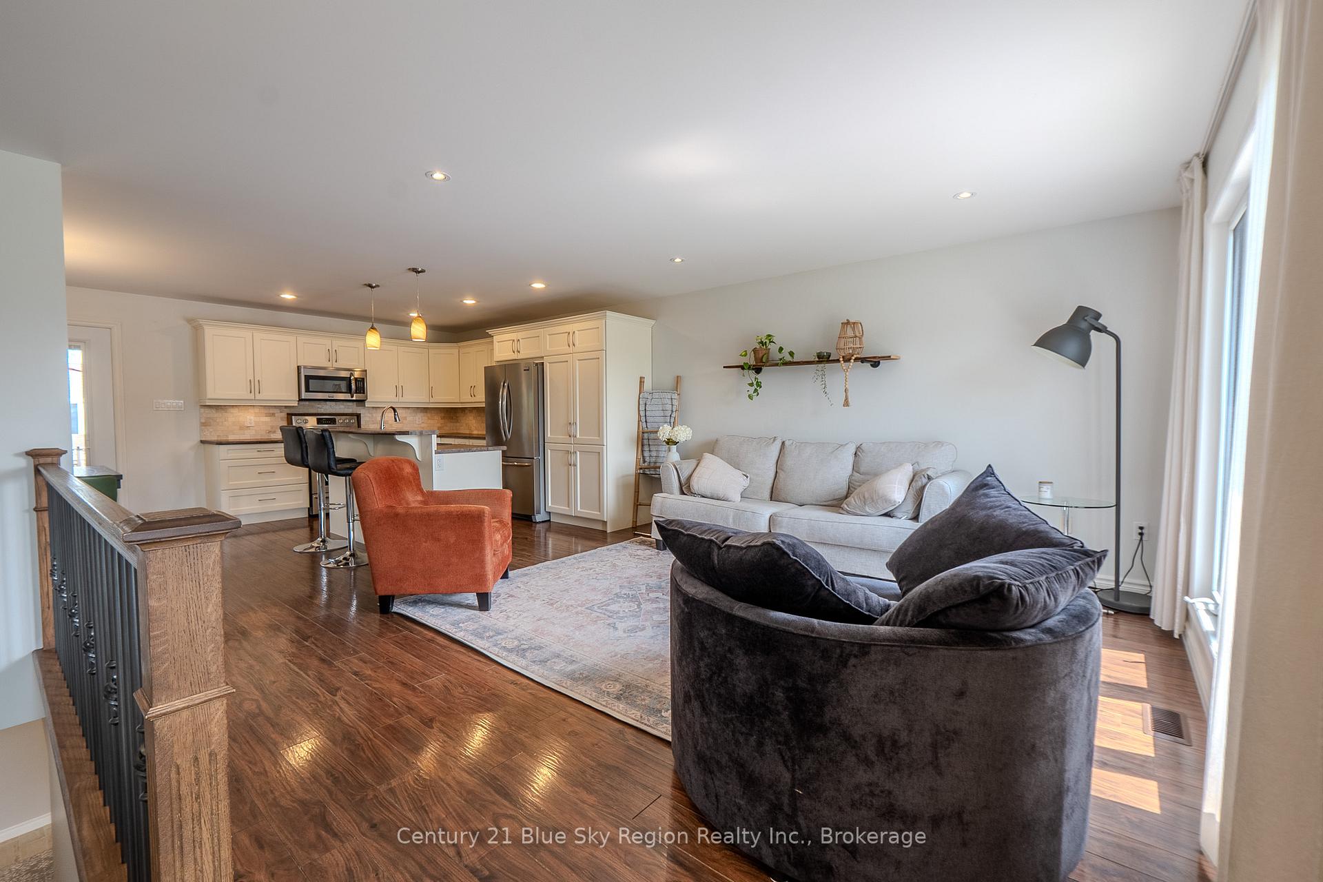 Photo 7 of 170 Carmichael Drive, North Bay, Airport — HOMEH