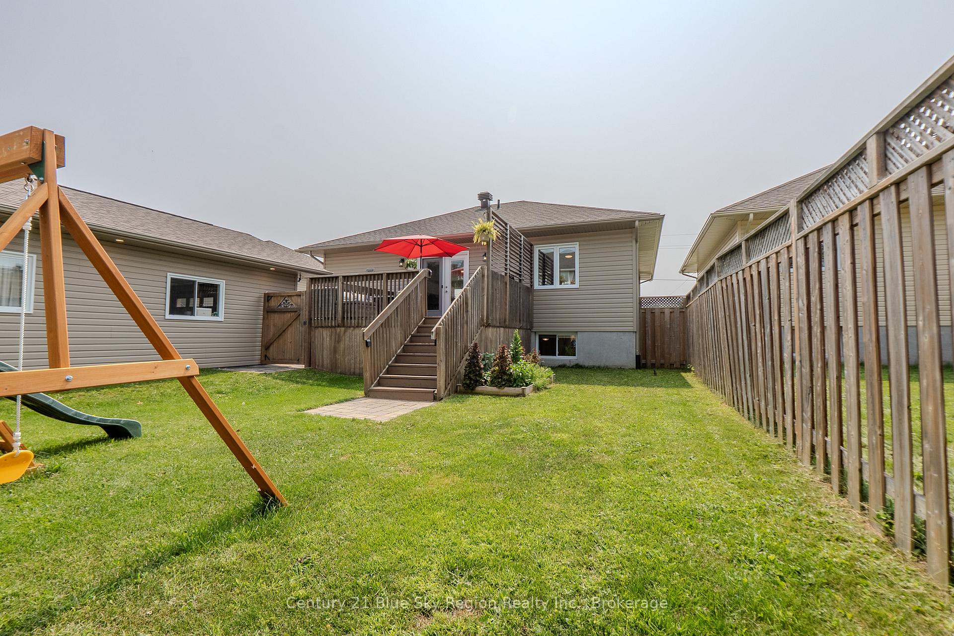Photo 43 of 170 Carmichael Drive, North Bay, Airport — HOMEH