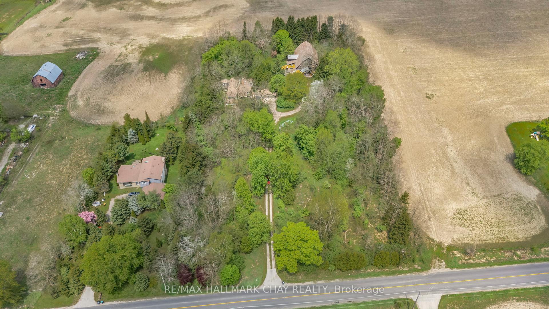 Photo 8 of 6402 9th Line, New Tecumseth, Rural New Tecumseth — HOMEH