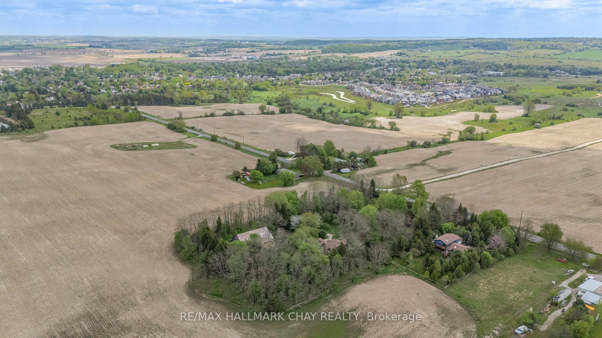 Photo 41 of 6402 9th Line, New Tecumseth, Rural New Tecumseth — HOMEH