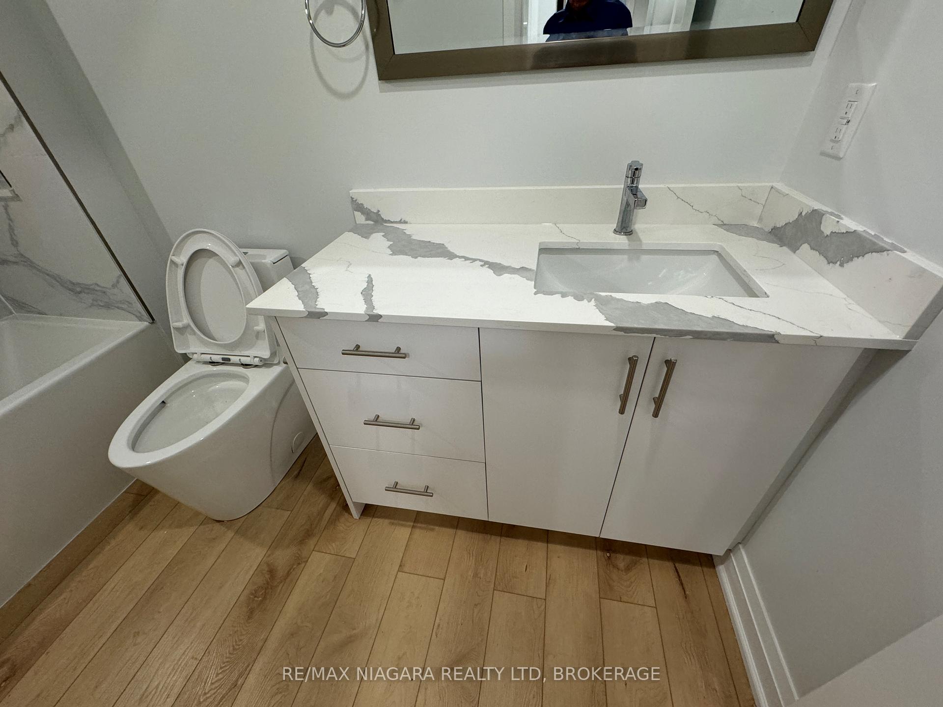 Photo 9 of Unit Lower, 7872 Seabiscuit Drive, Niagara Falls, Ascot — HOMEH
