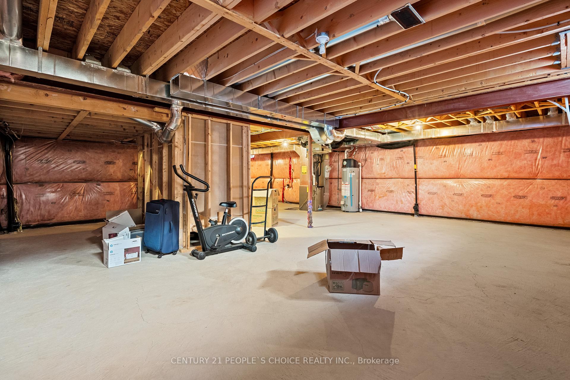 Photo 40 of 7822 Juneberry Drive, Niagara Falls, Brown — HOMEH