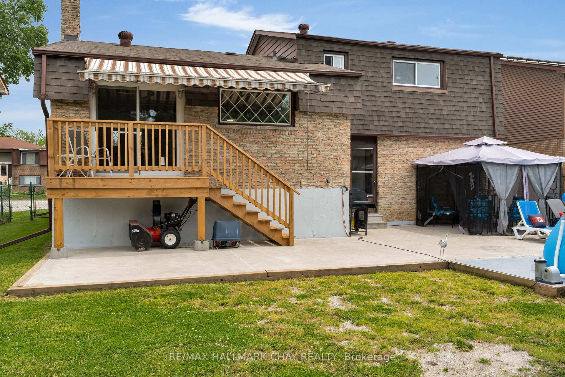 Photo 20 of 38 Lankin Boulevard, Orillia — HOMEH