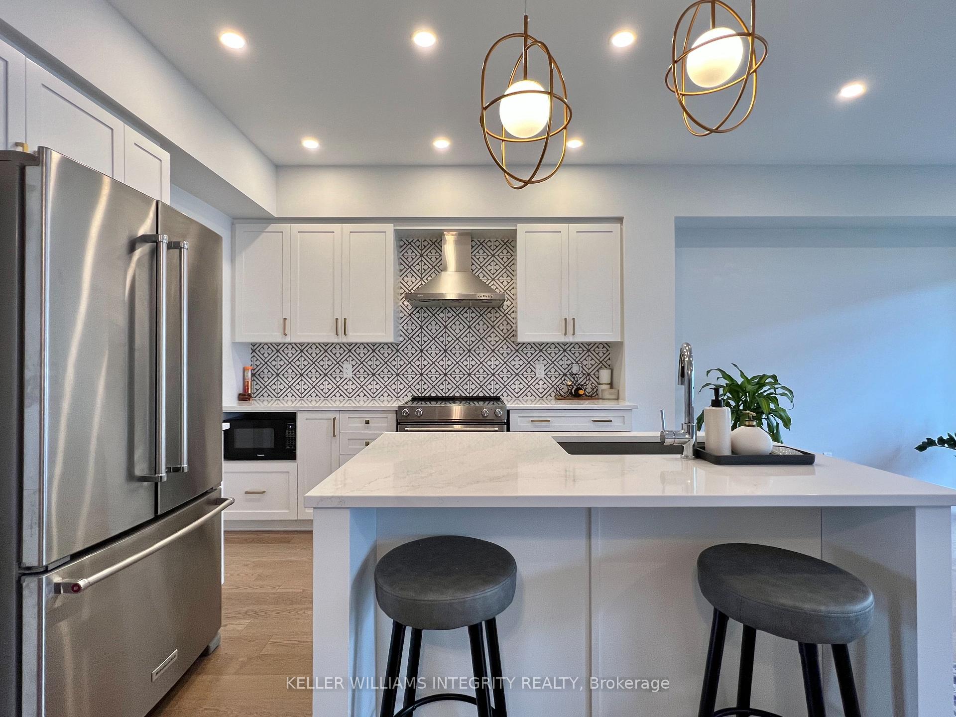 Photo 8 of 699 Cordelette Circle, Ottawa, Mer Bleue/Bradley Estates/Anderson Park — HOMEH