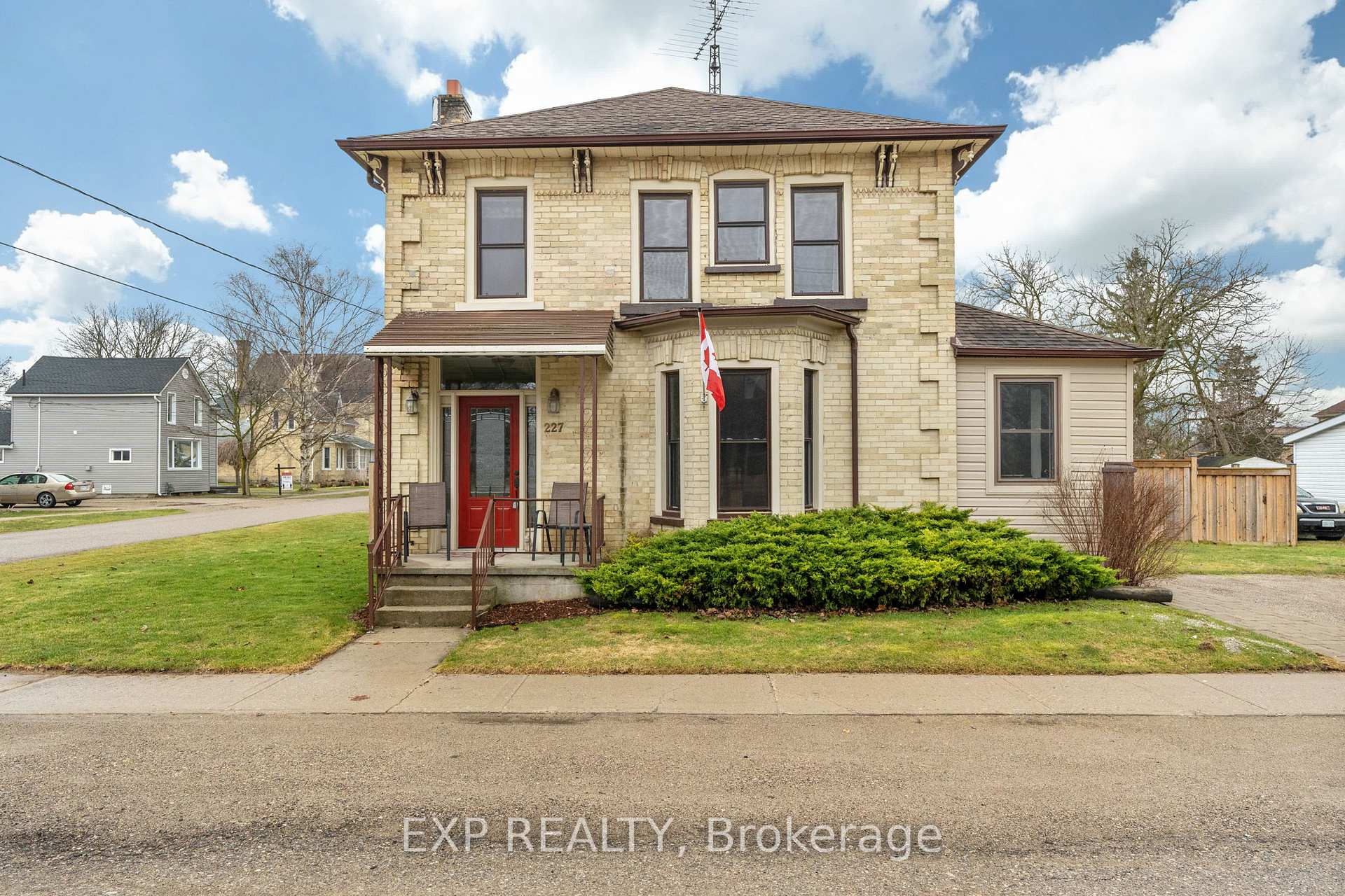 Photo 1 of 227 Anna Street, North Middlesex, Parkhill — HOMEH
