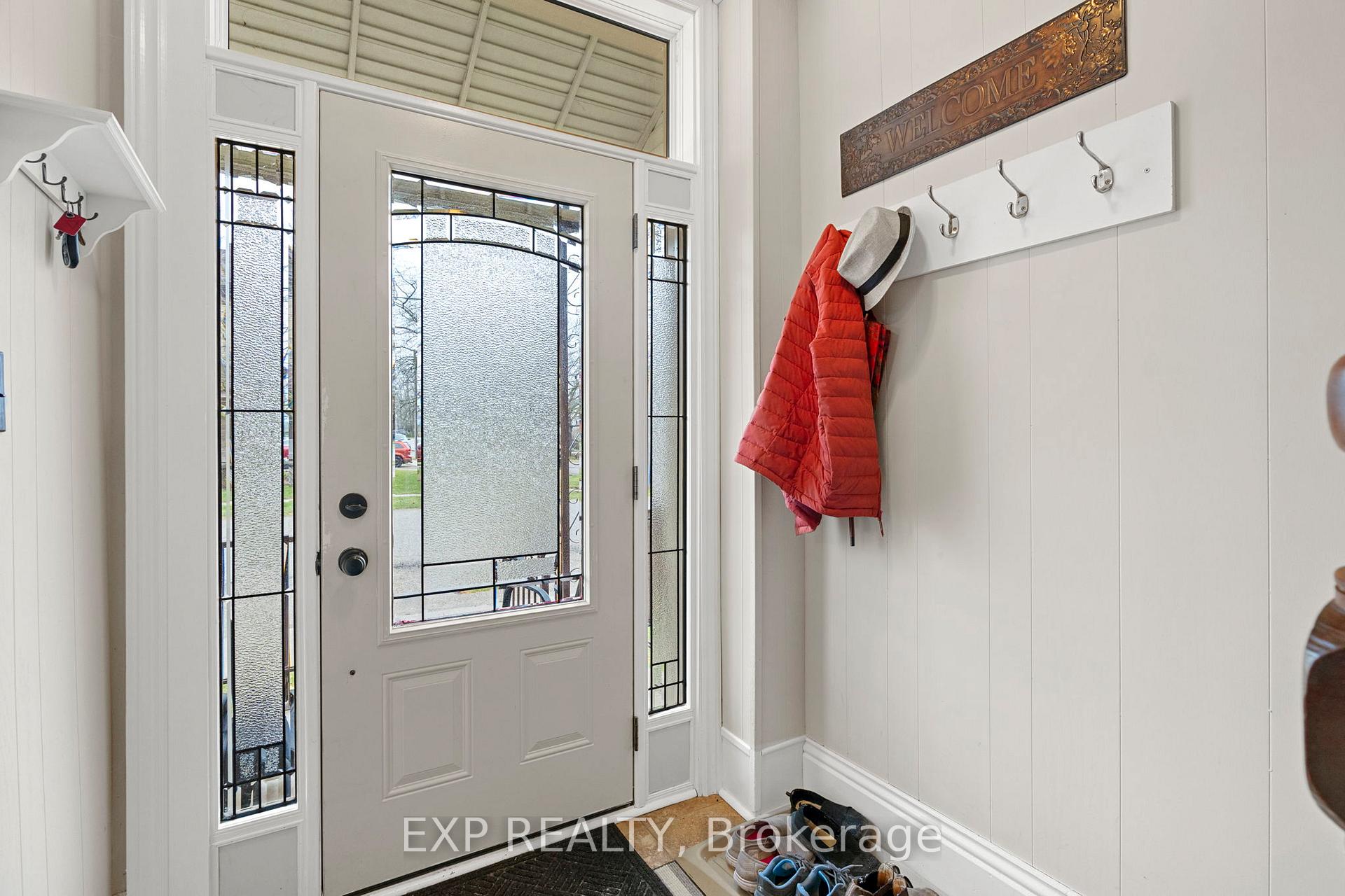 Photo 4 of 227 Anna Street, North Middlesex, Parkhill — HOMEH