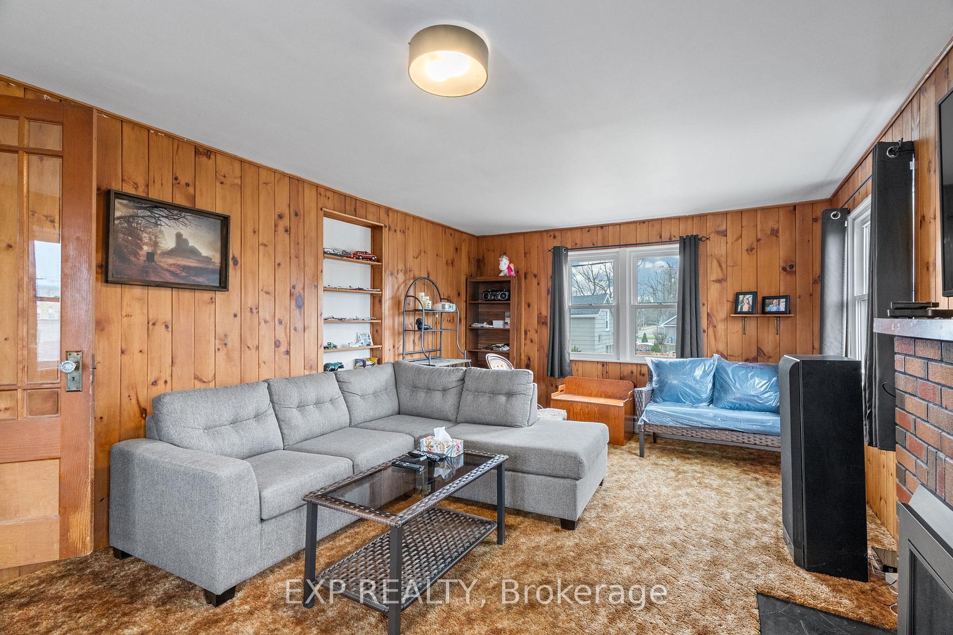 Photo 29 of 227 Anna Street, North Middlesex, Parkhill — HOMEH