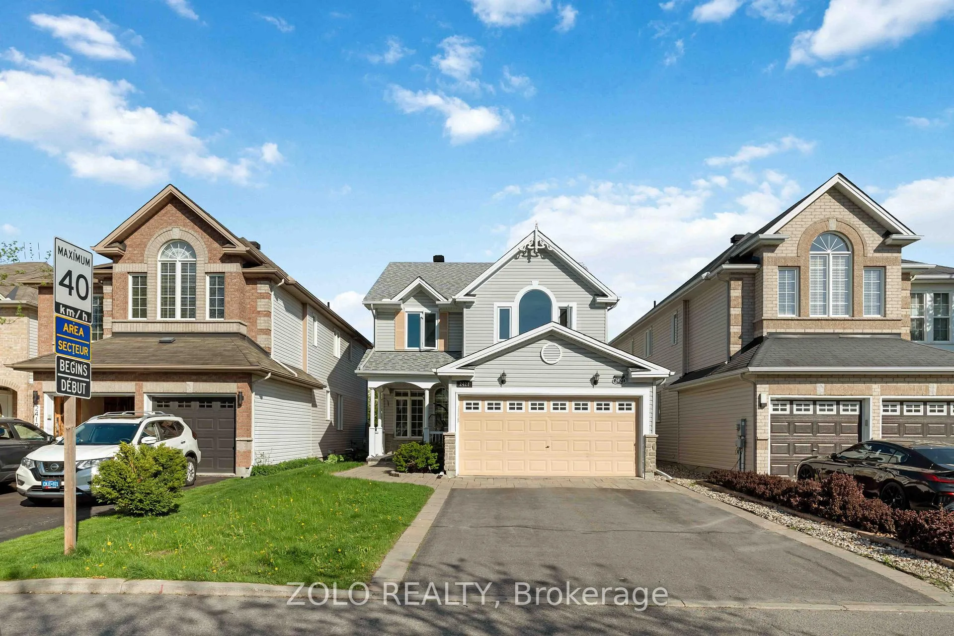 Front of 2421 Glandriel Crescent