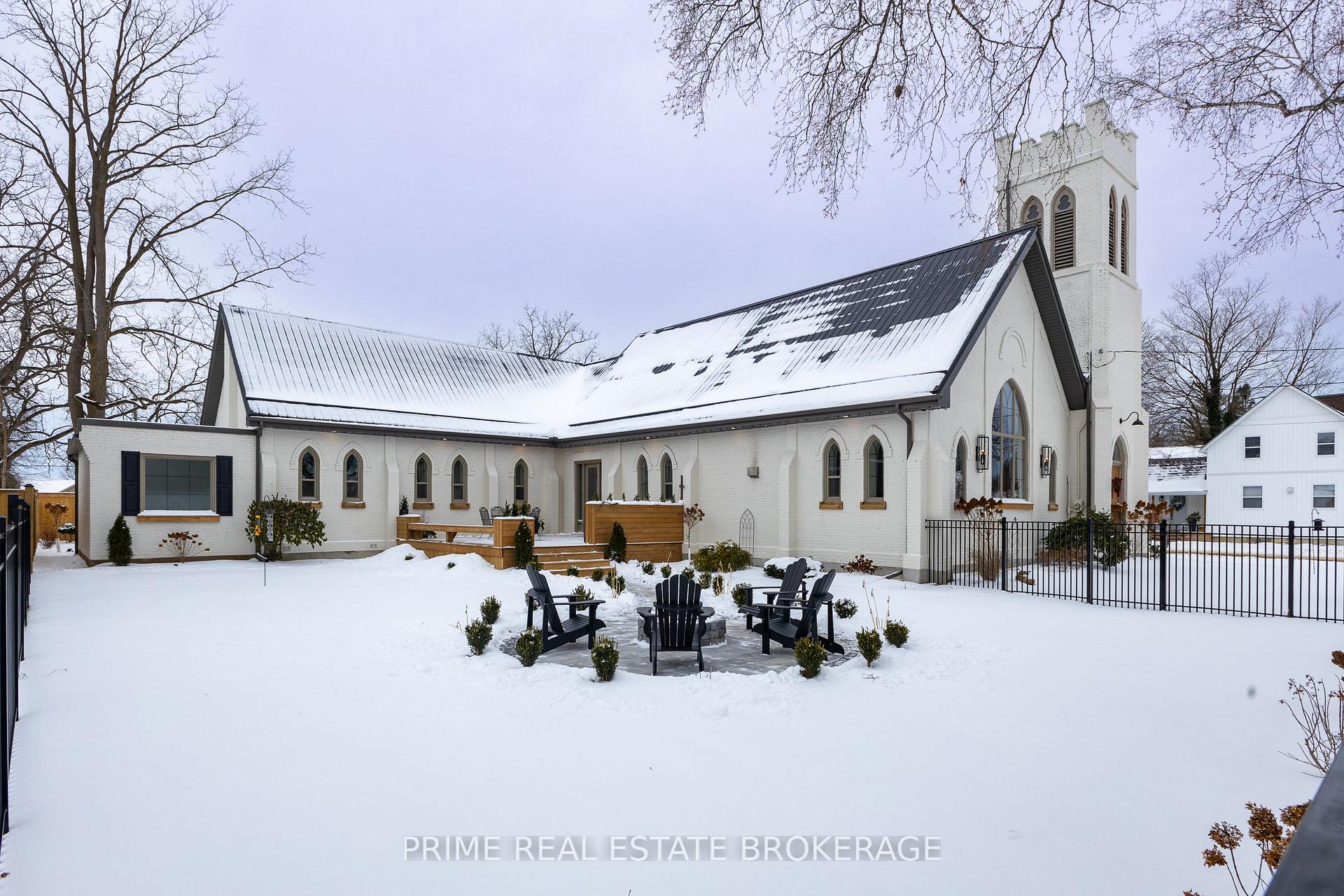Photo 4 of 155 Broadway Street, North Middlesex, Parkhill — HOMEH