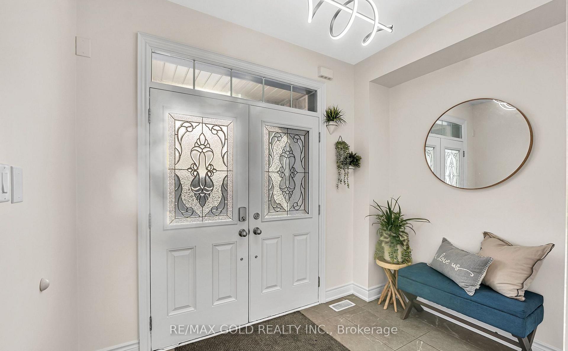 Photo 1 of Unit UPPER, 418 Ramsey Place, Milton, Ford — HOMEH