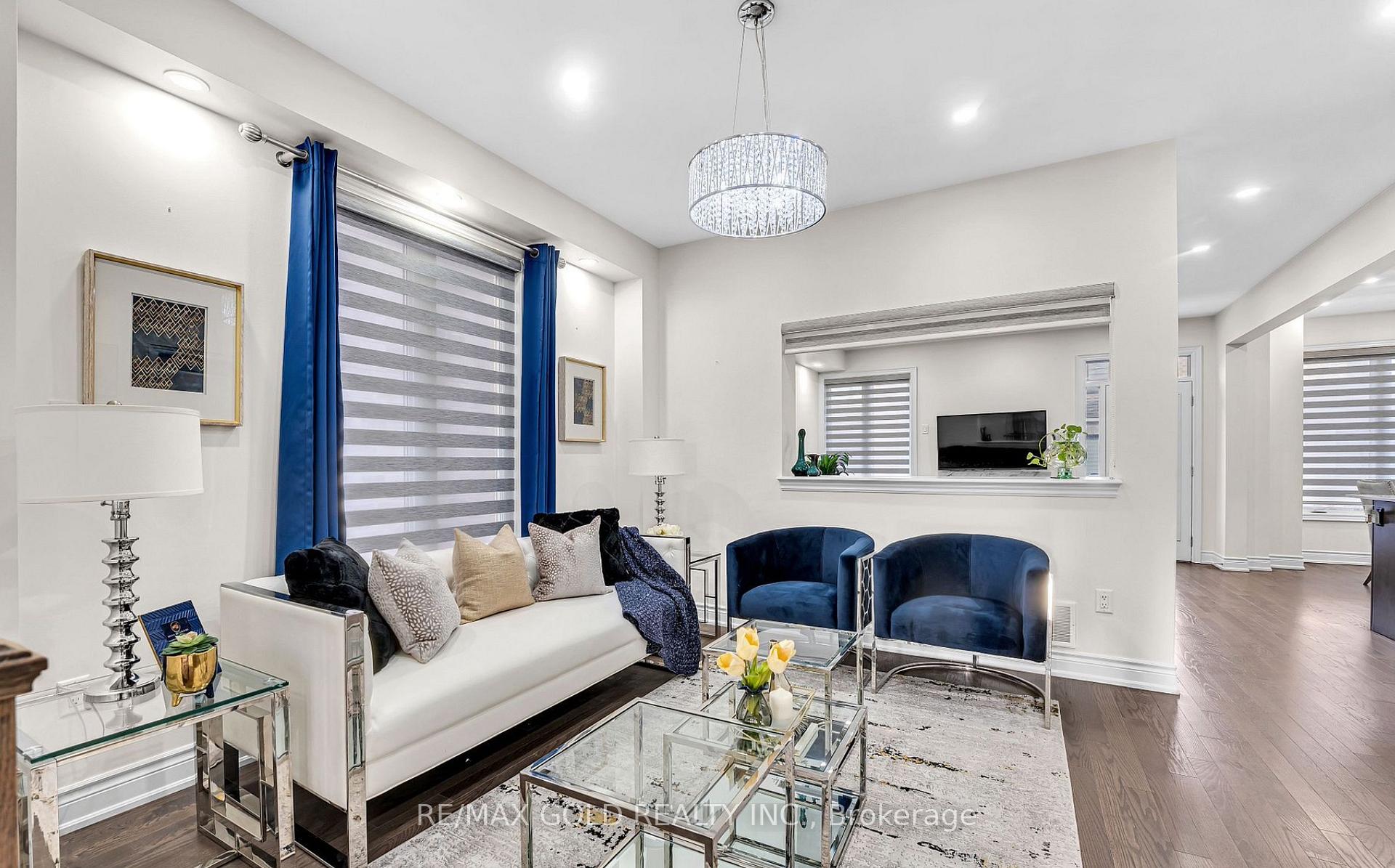 Photo 2 of Unit UPPER, 418 Ramsey Place, Milton, Ford — HOMEH
