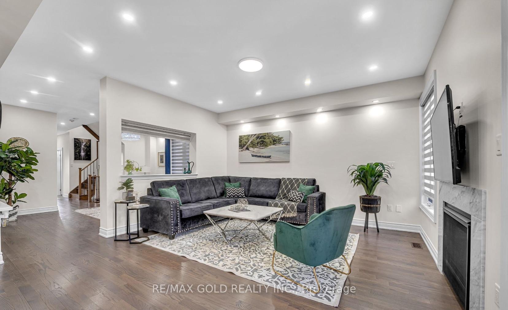 Photo 16 of Unit UPPER, 418 Ramsey Place, Milton, Ford — HOMEH
