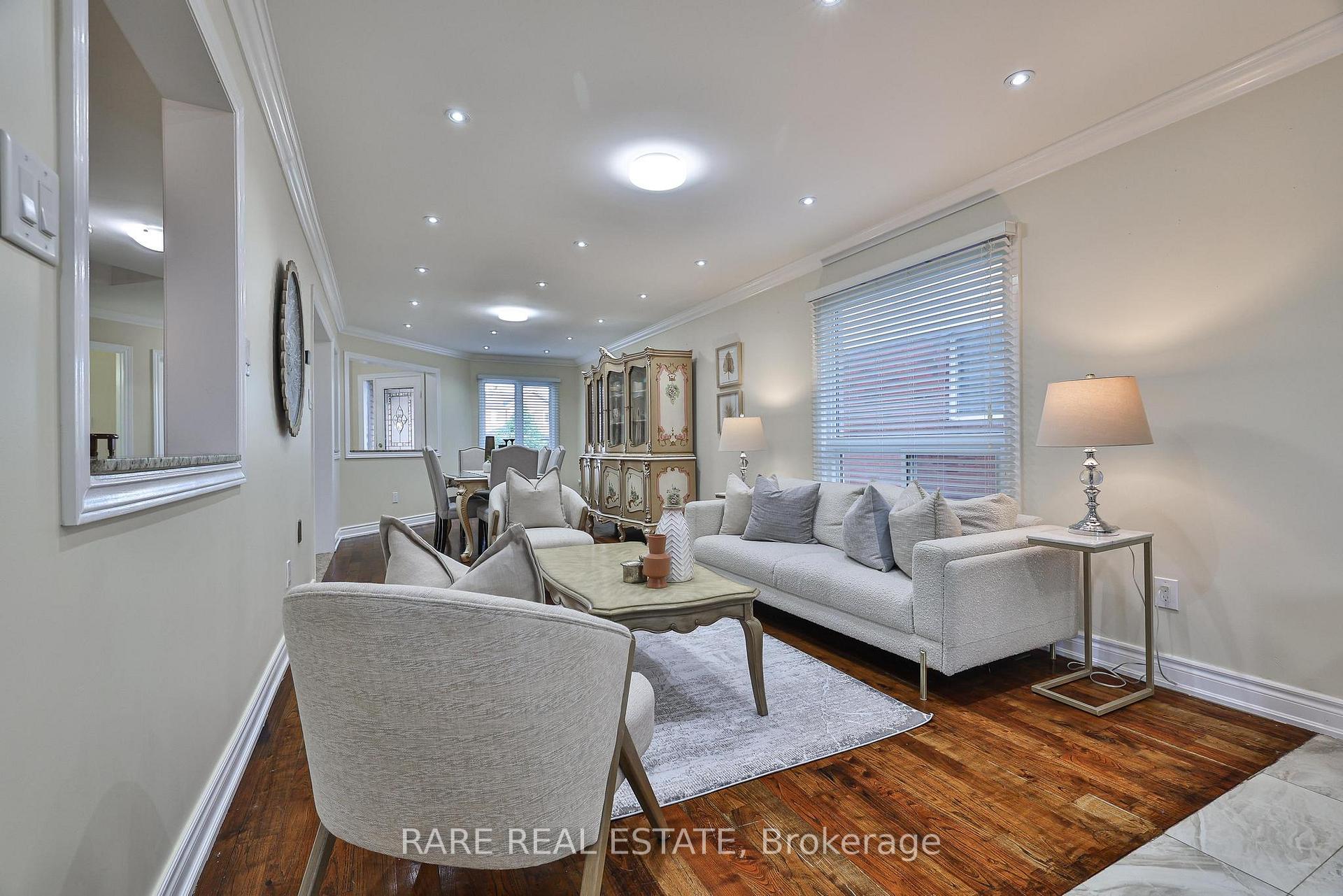 Photo 9 of 3576 Cherrington Crescent, Mississauga, Erin Mills — HOMEH