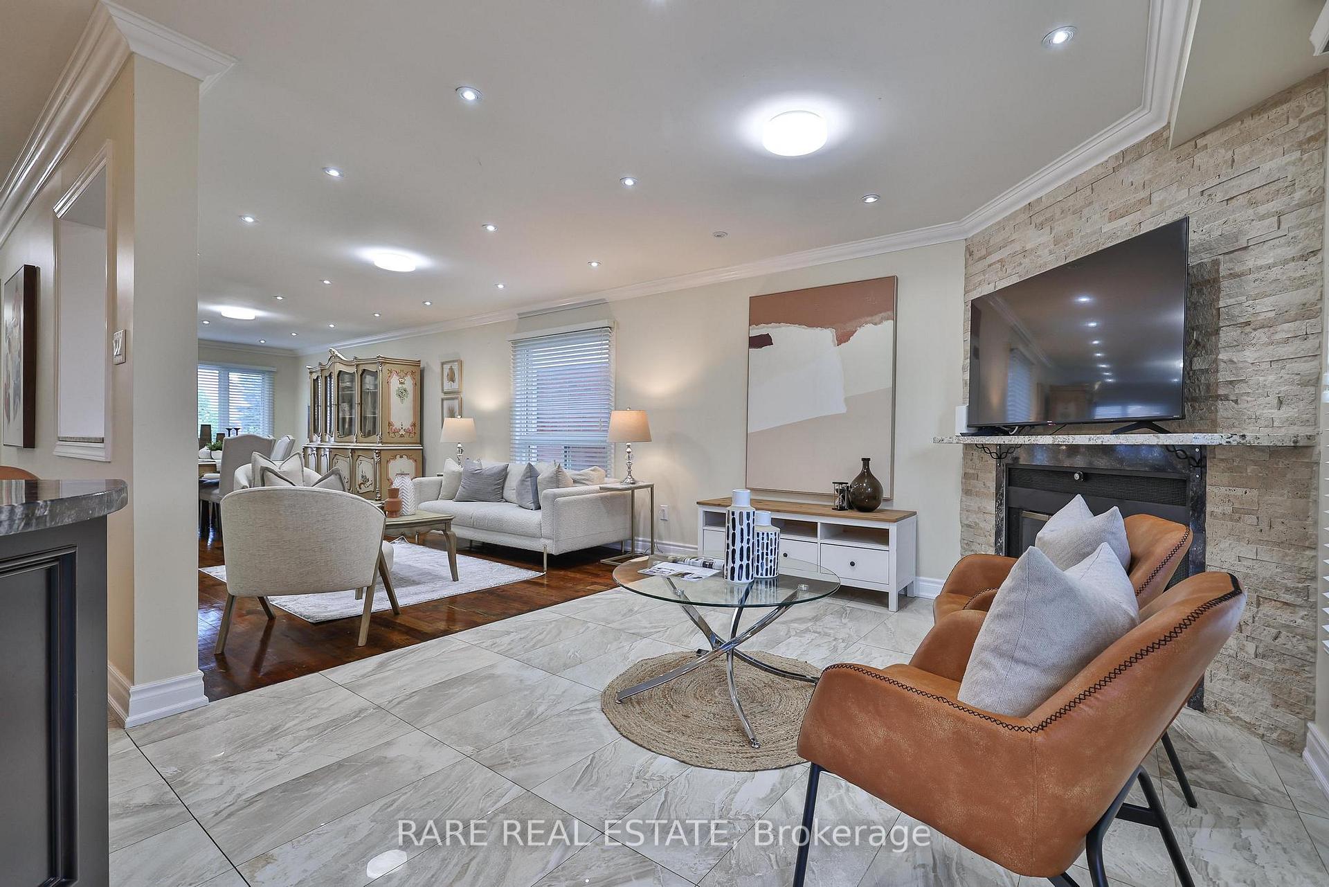 Photo 14 of 3576 Cherrington Crescent, Mississauga, Erin Mills — HOMEH