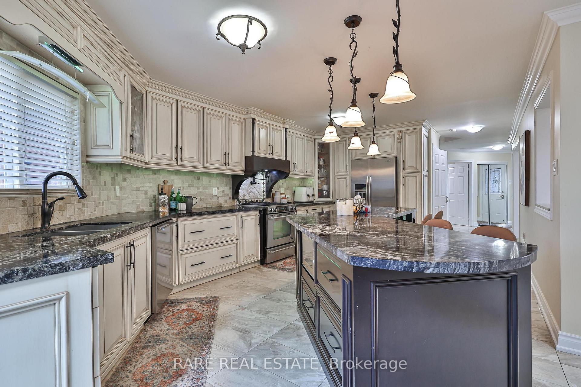 Photo 20 of 3576 Cherrington Crescent, Mississauga, Erin Mills — HOMEH