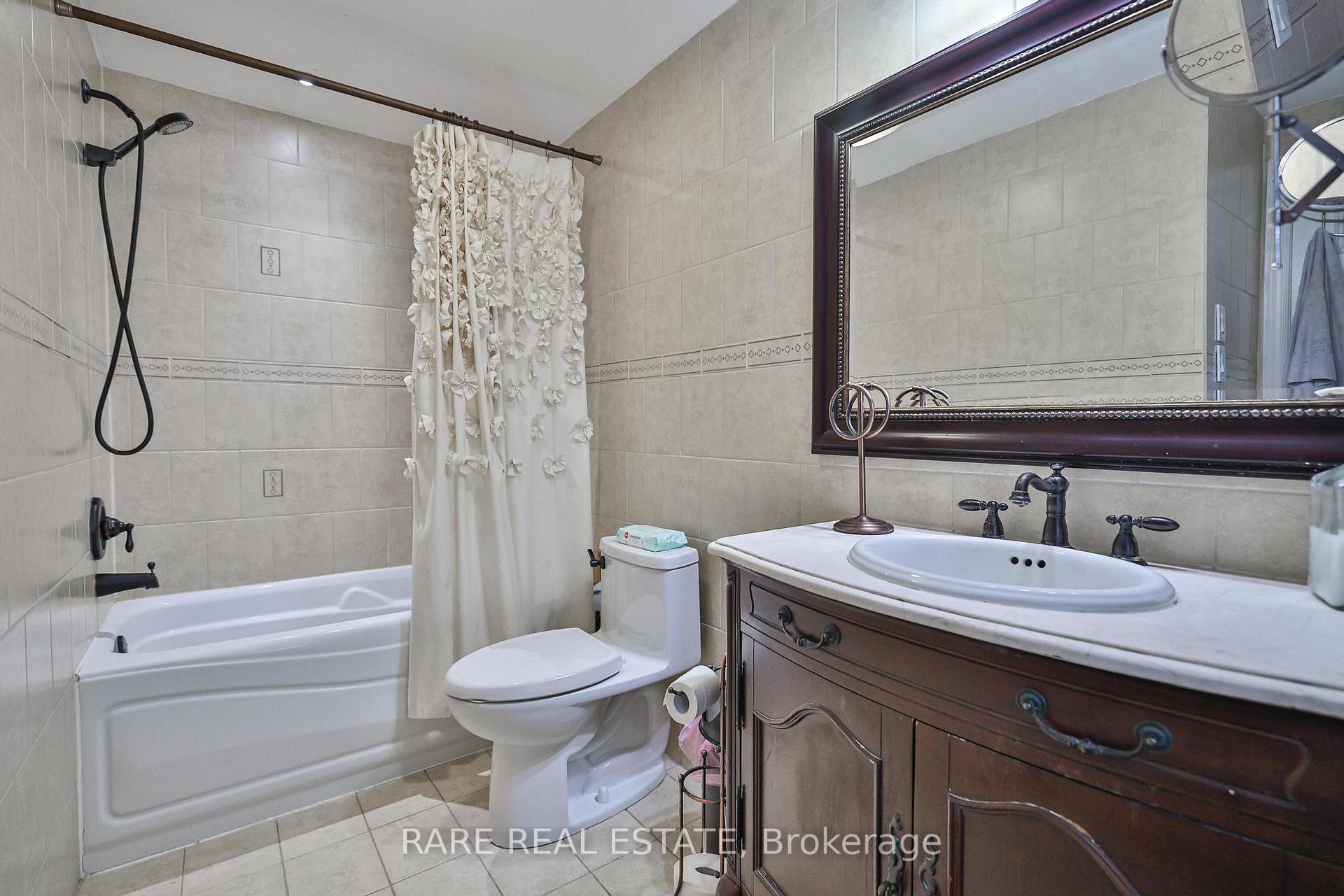 Photo 27 of 3576 Cherrington Crescent, Mississauga, Erin Mills — HOMEH