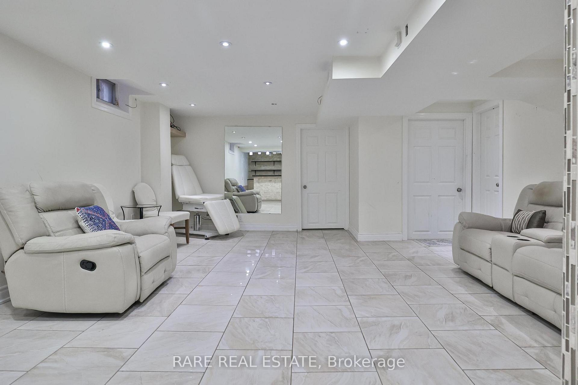 Photo 38 of 3576 Cherrington Crescent, Mississauga, Erin Mills — HOMEH