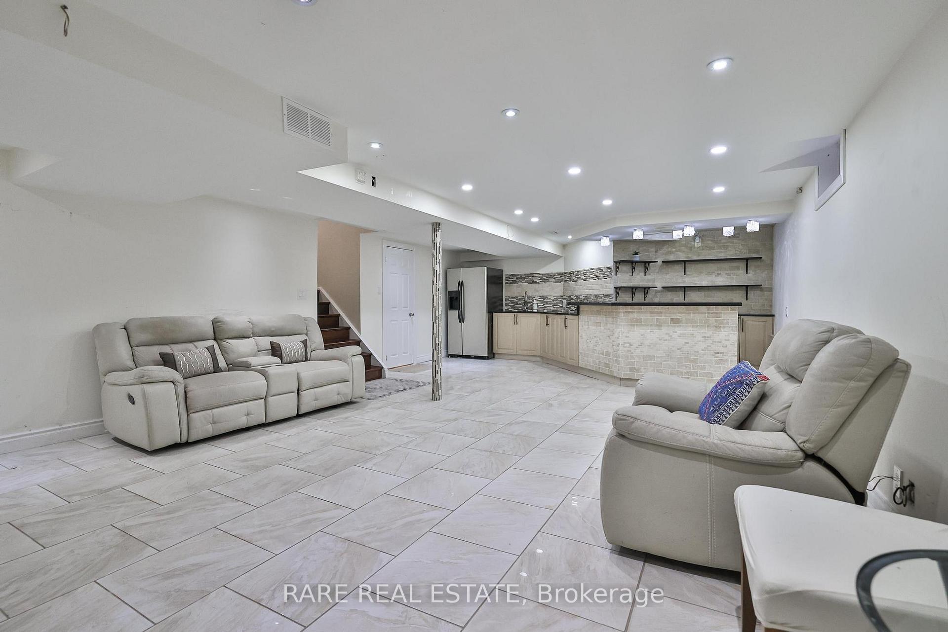 Photo 40 of 3576 Cherrington Crescent, Mississauga, Erin Mills — HOMEH