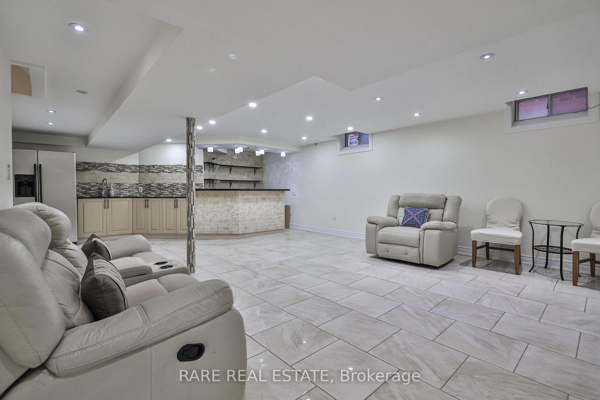 Photo 41 of 3576 Cherrington Crescent, Mississauga, Erin Mills — HOMEH