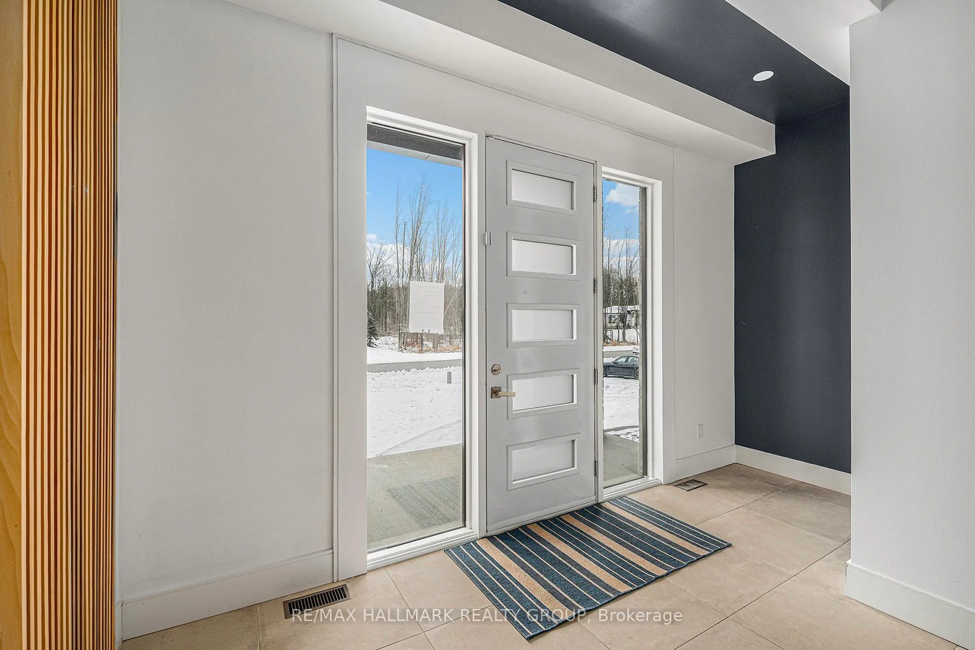 Photo 2 of 132 Robert Taite Drive, Ottawa, Cumberland Estates — HOMEH