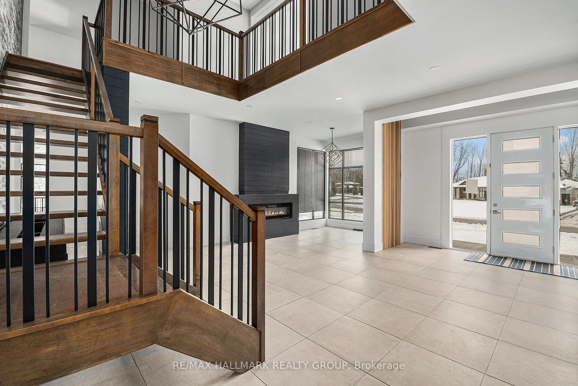 Photo 3 of 132 Robert Taite Drive, Ottawa, Cumberland Estates — HOMEH