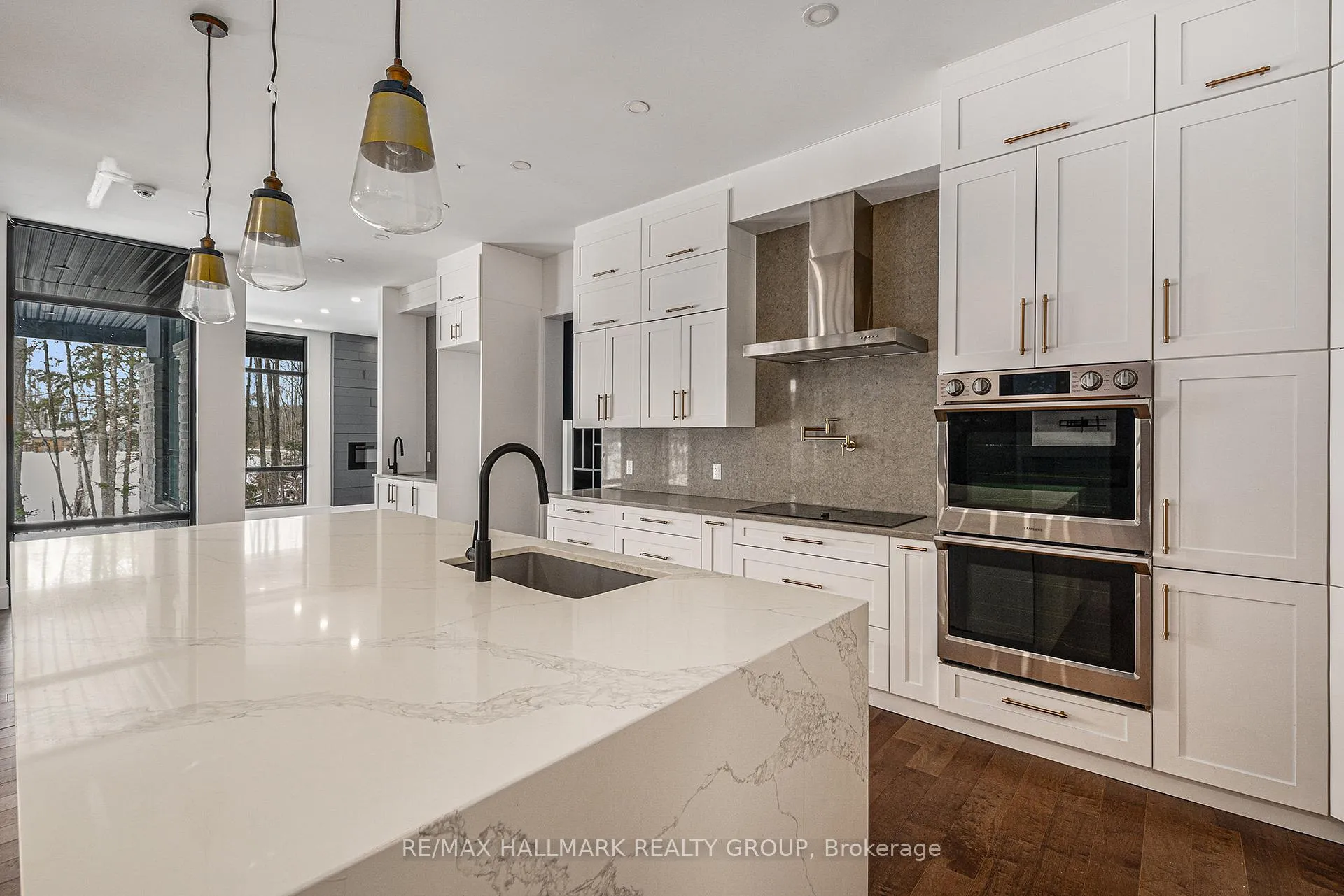 Photo 14 of 132 Robert Taite Drive, Ottawa, Cumberland Estates — HOMEH