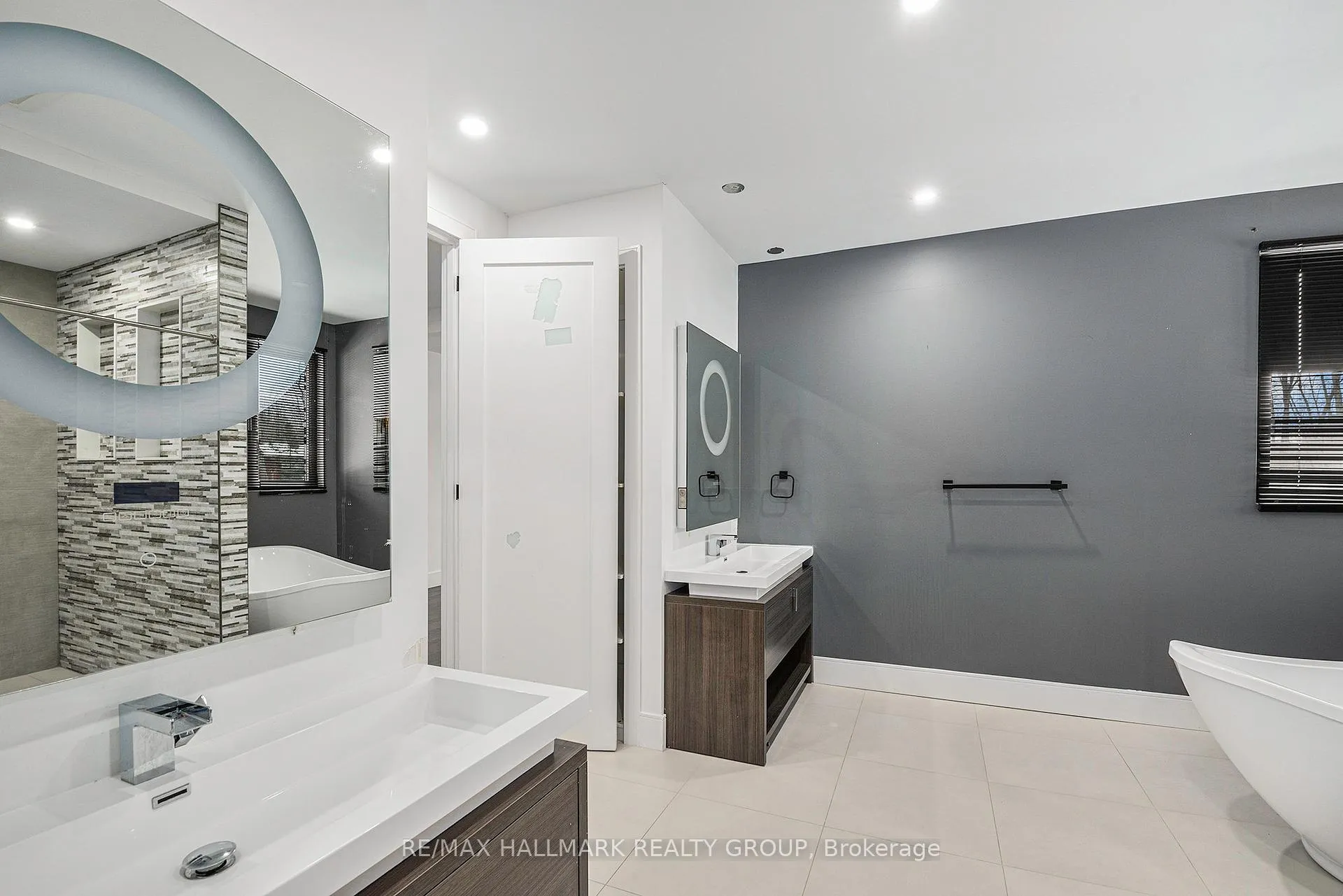 Photo 38 of 132 Robert Taite Drive, Ottawa, Cumberland Estates — HOMEH