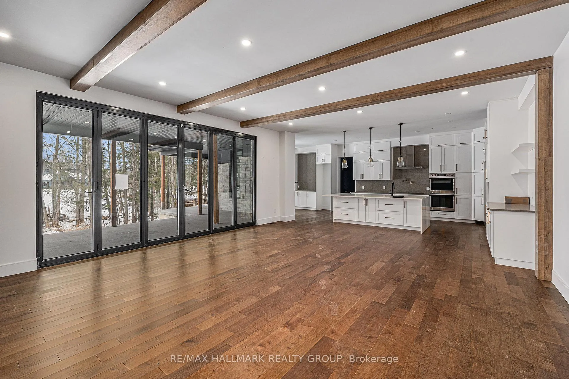 Photo 44 of 132 Robert Taite Drive, Ottawa, Cumberland Estates — HOMEH