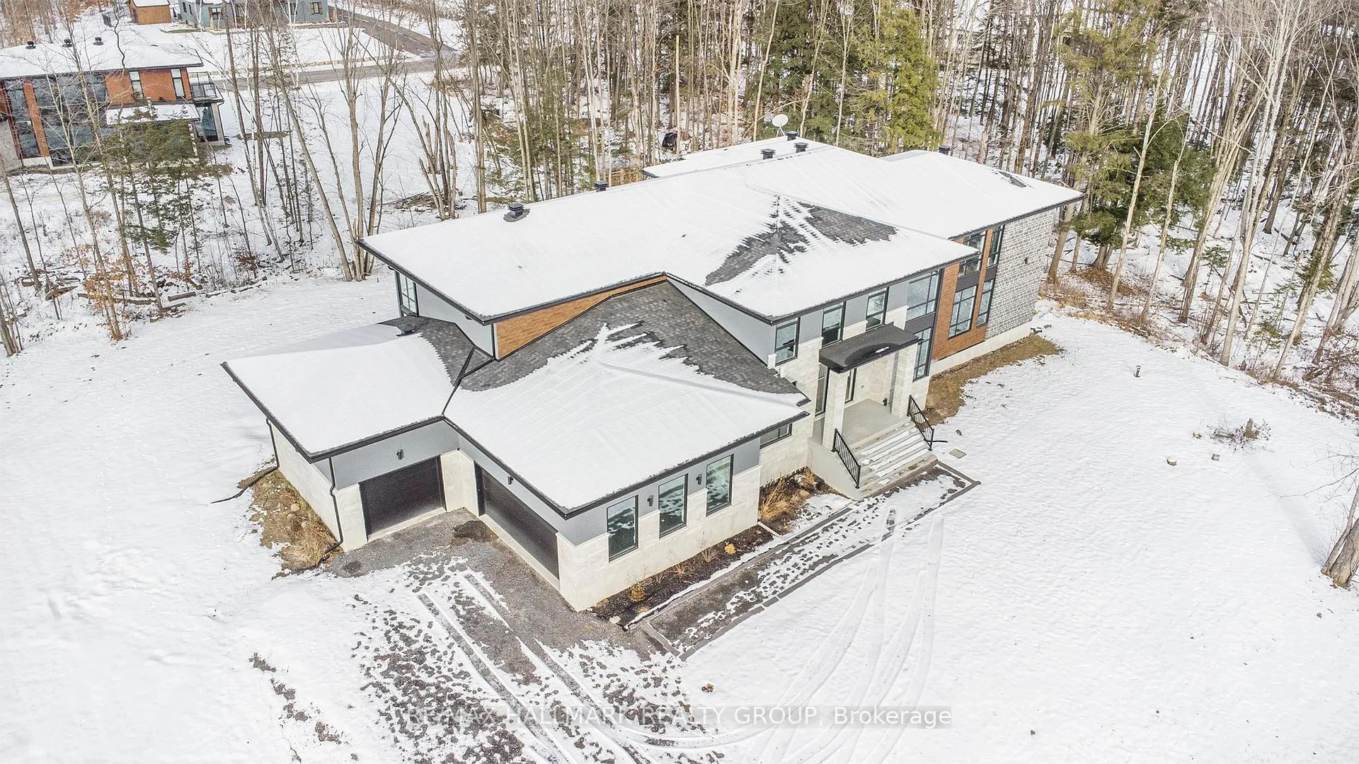 Photo 45 of 132 Robert Taite Drive, Ottawa, Cumberland Estates — HOMEH