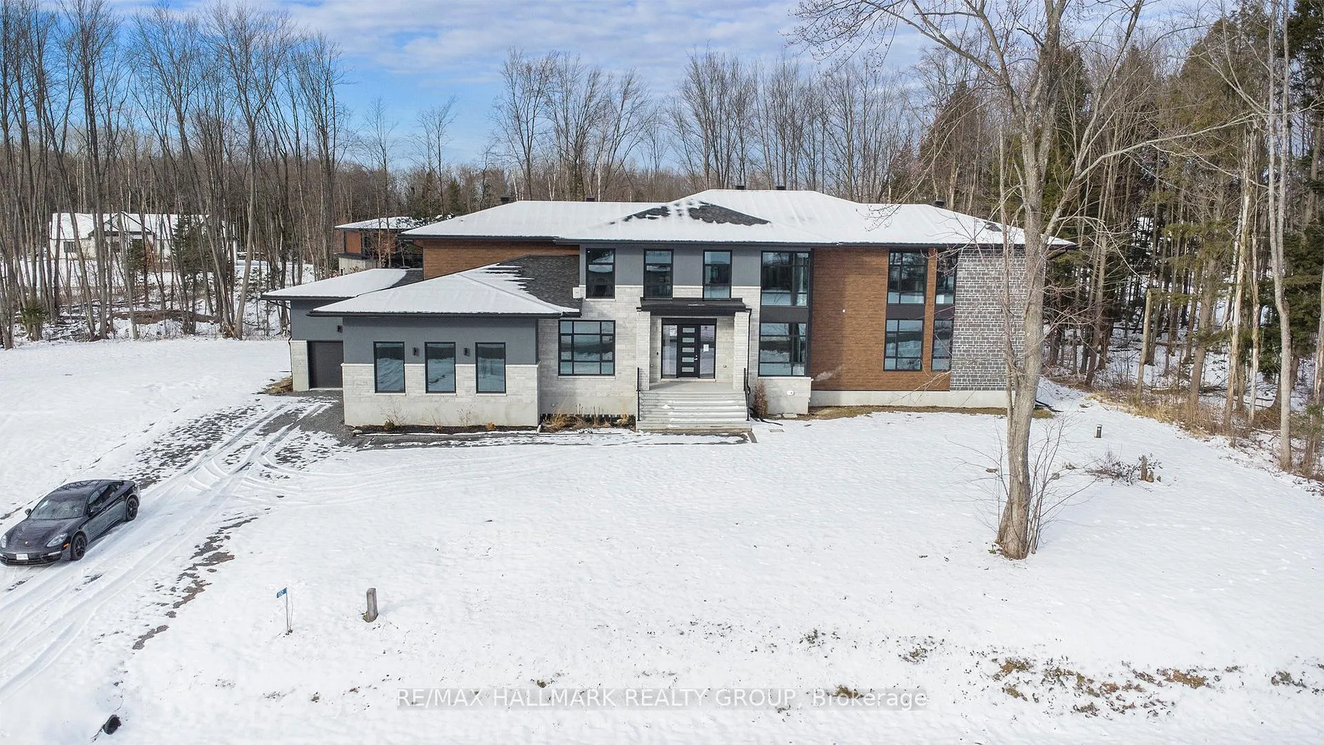 Photo 46 of 132 Robert Taite Drive, Ottawa, Cumberland Estates — HOMEH