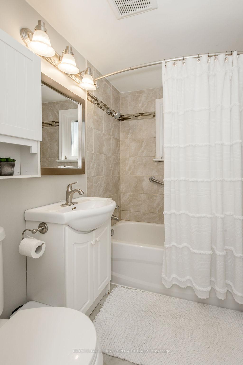 Photo 18 of 315 Crawford Street, Orillia — HOMEH