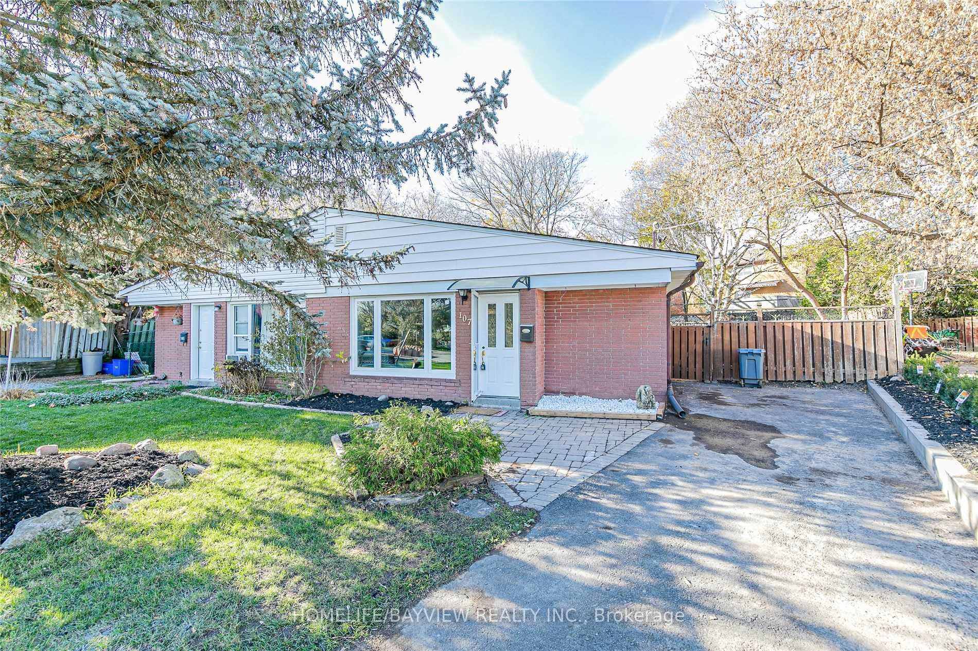 Front of Unit Main, 107 Septonne Avenue